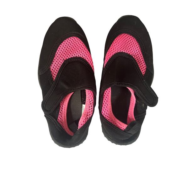 Athletech Black Pink Water Shoes size 11/12 - Picture 1 of 4